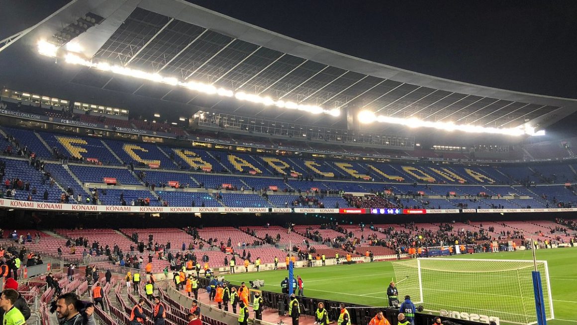 Apakah FC Barcelona Klub Sepak Bola atau Objek Wisata